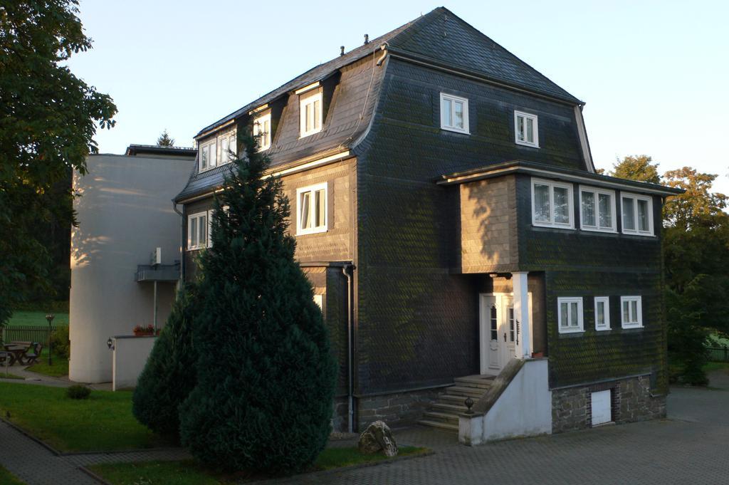 Hotel Haus Oberland マッサーベルク エクステリア 写真