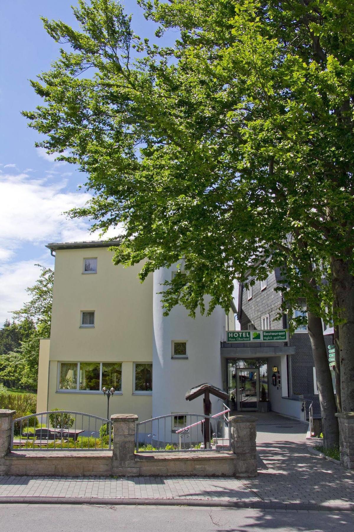 Hotel Haus Oberland マッサーベルク エクステリア 写真